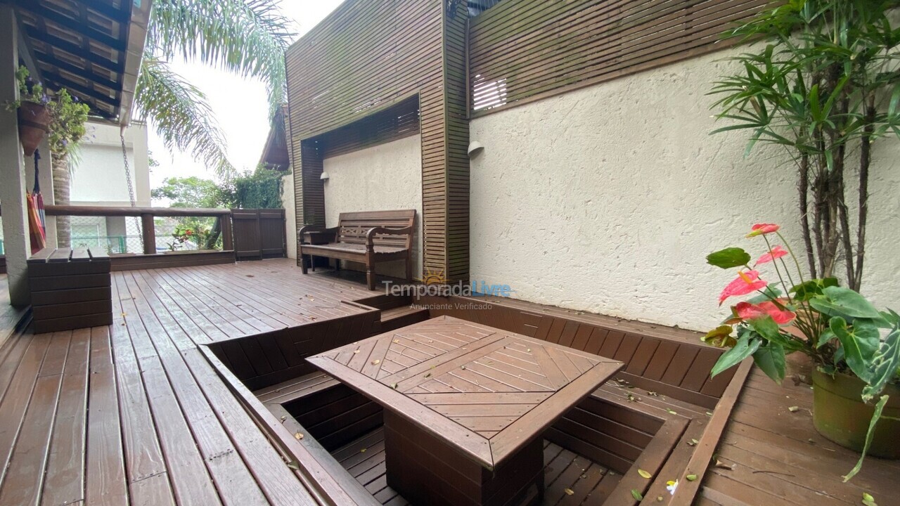 Casa para aluguel de temporada em Florianopolis (Canasvieiras)