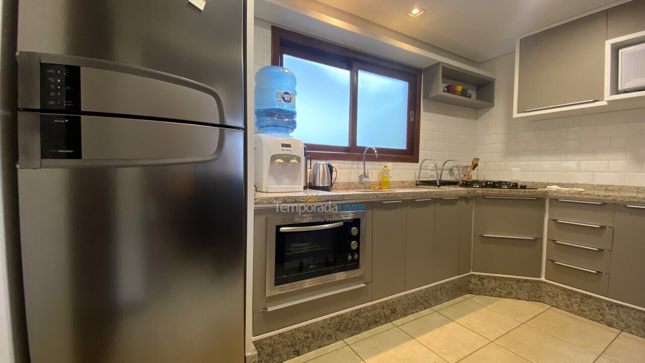 Casa para aluguel de temporada em Florianopolis (Canasvieiras)