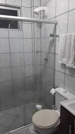 APARTAMENTO DE 2 DORMITORIOS RUA 261 MEIA PRAIA A 40M DEL MAR - ITAPEMA