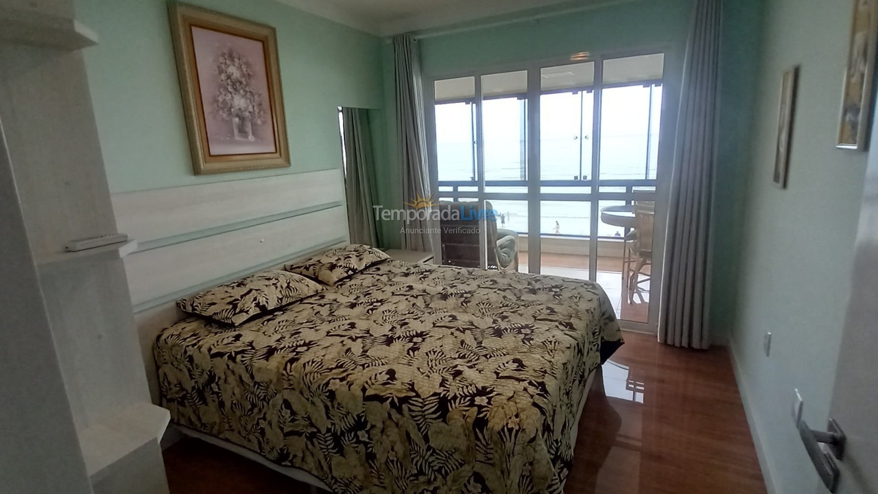 Apartamento para alquiler de vacaciones em Itapema (Meia Praia)
