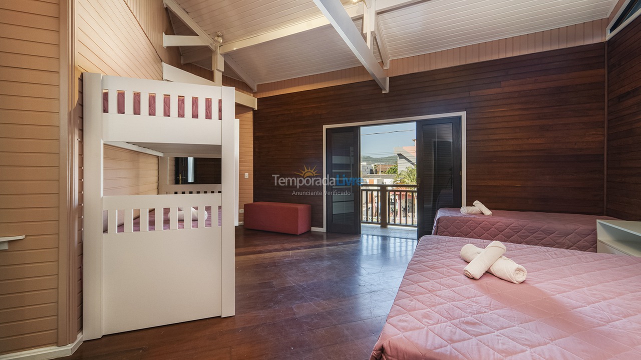 Casa para alquiler de vacaciones em Bombinhas (Canto Grande)