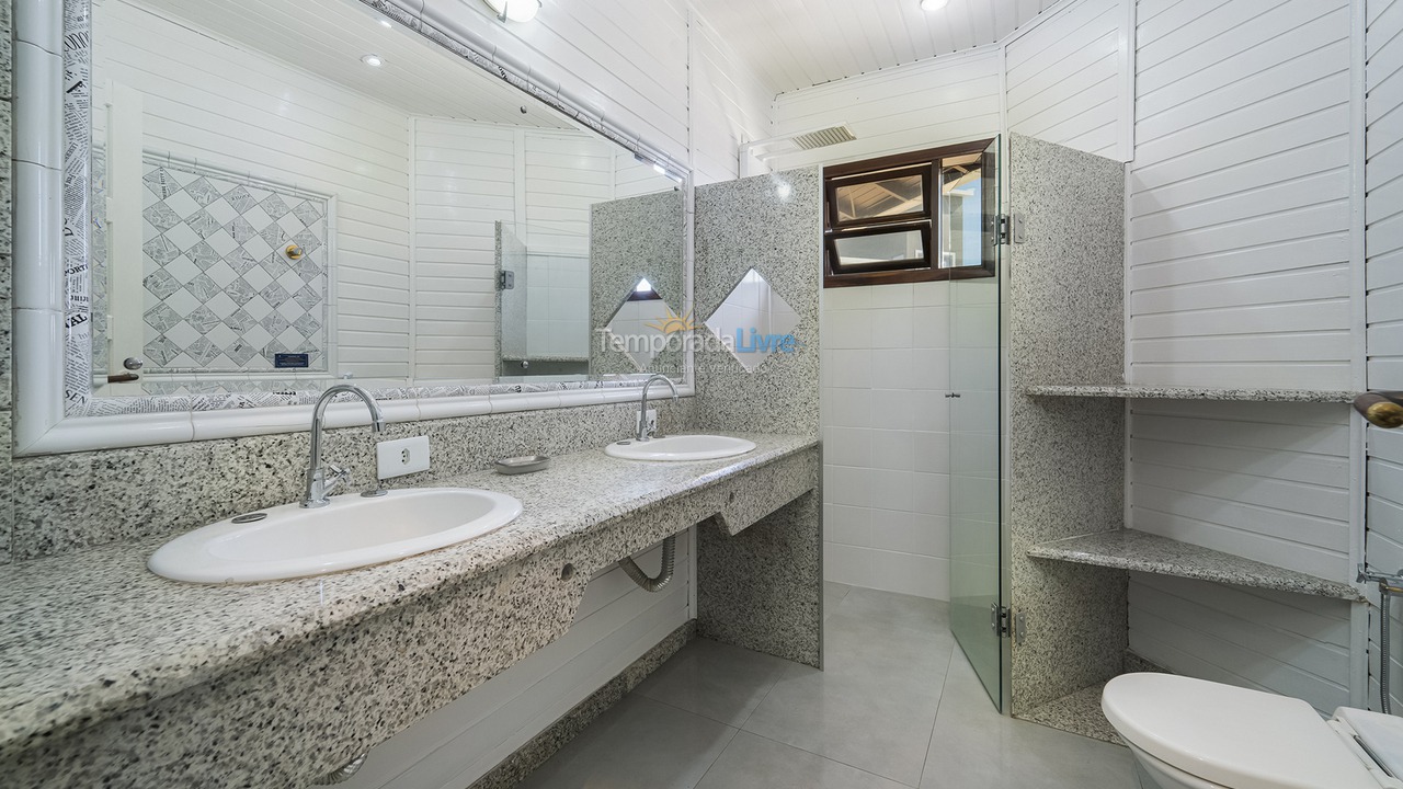 Casa para alquiler de vacaciones em Bombinhas (Canto Grande)