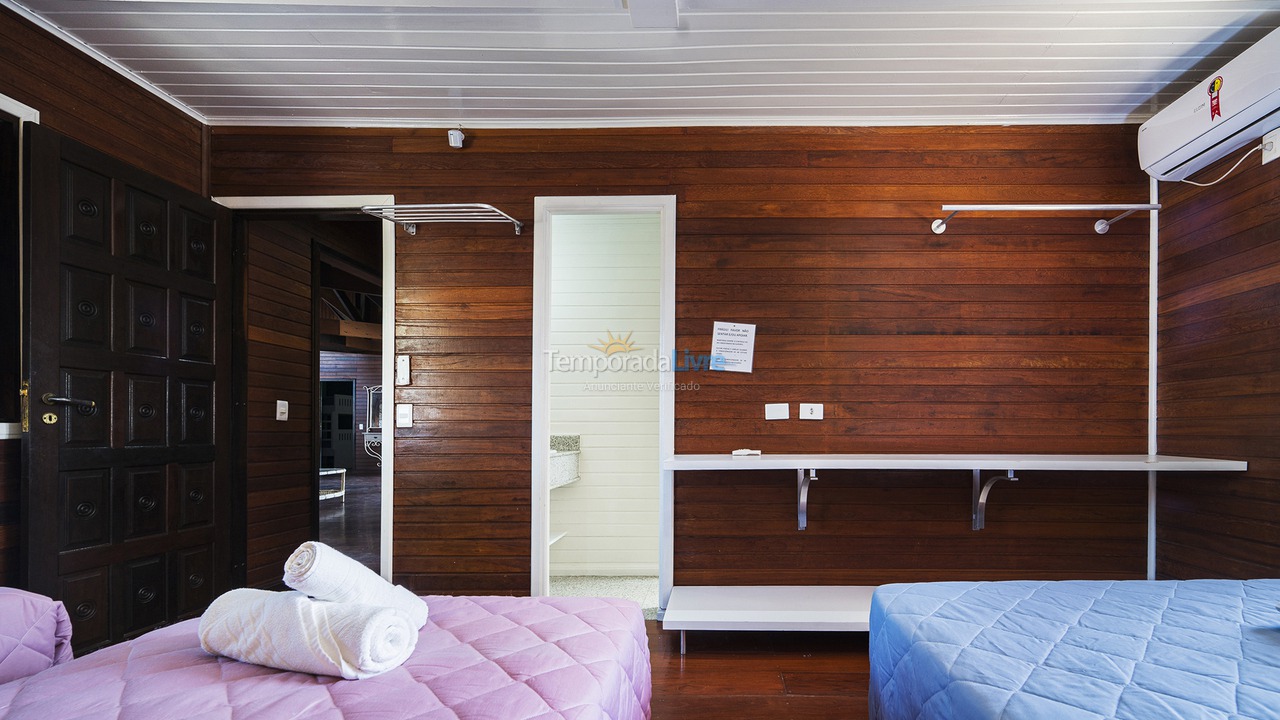 Casa para alquiler de vacaciones em Bombinhas (Canto Grande)