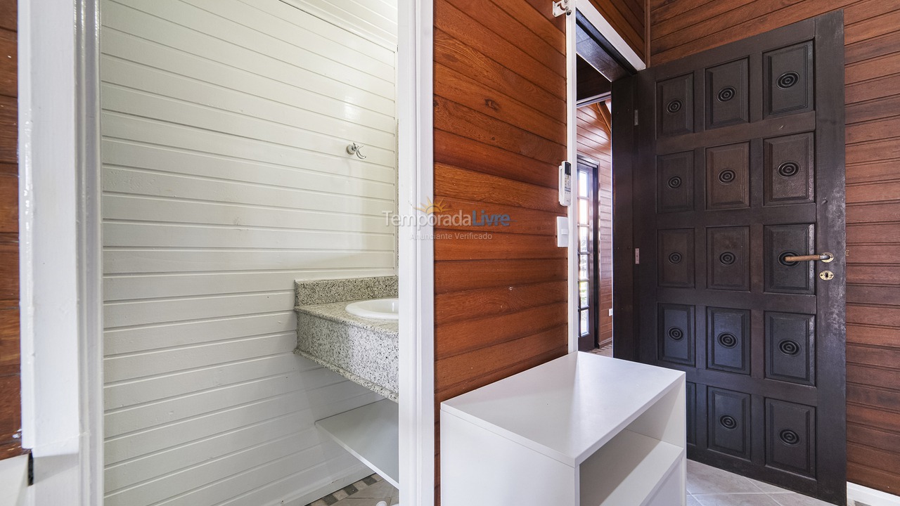 Casa para alquiler de vacaciones em Bombinhas (Canto Grande)