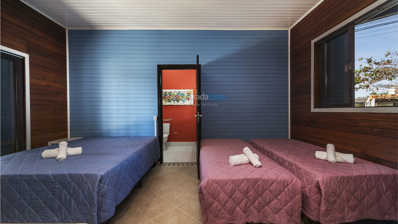 Casa para alquiler de vacaciones em Bombinhas (Canto Grande)