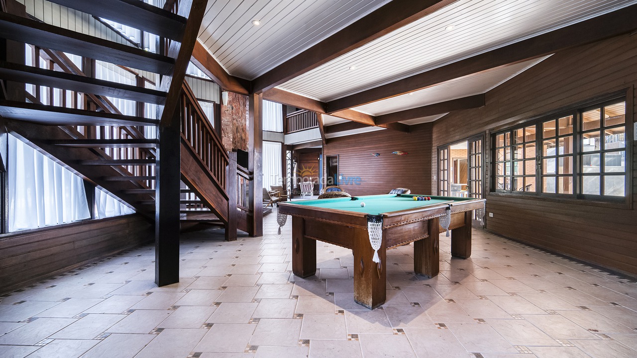 Casa para alquiler de vacaciones em Bombinhas (Canto Grande)