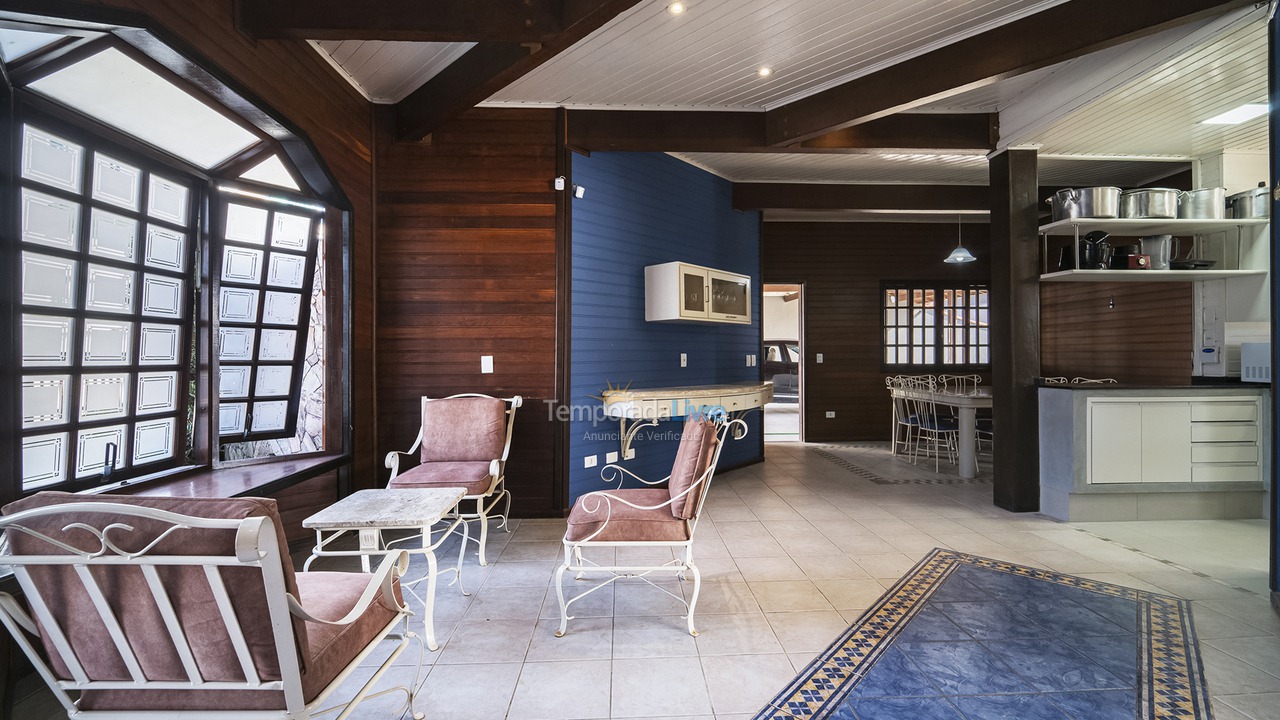 Casa para alquiler de vacaciones em Bombinhas (Canto Grande)