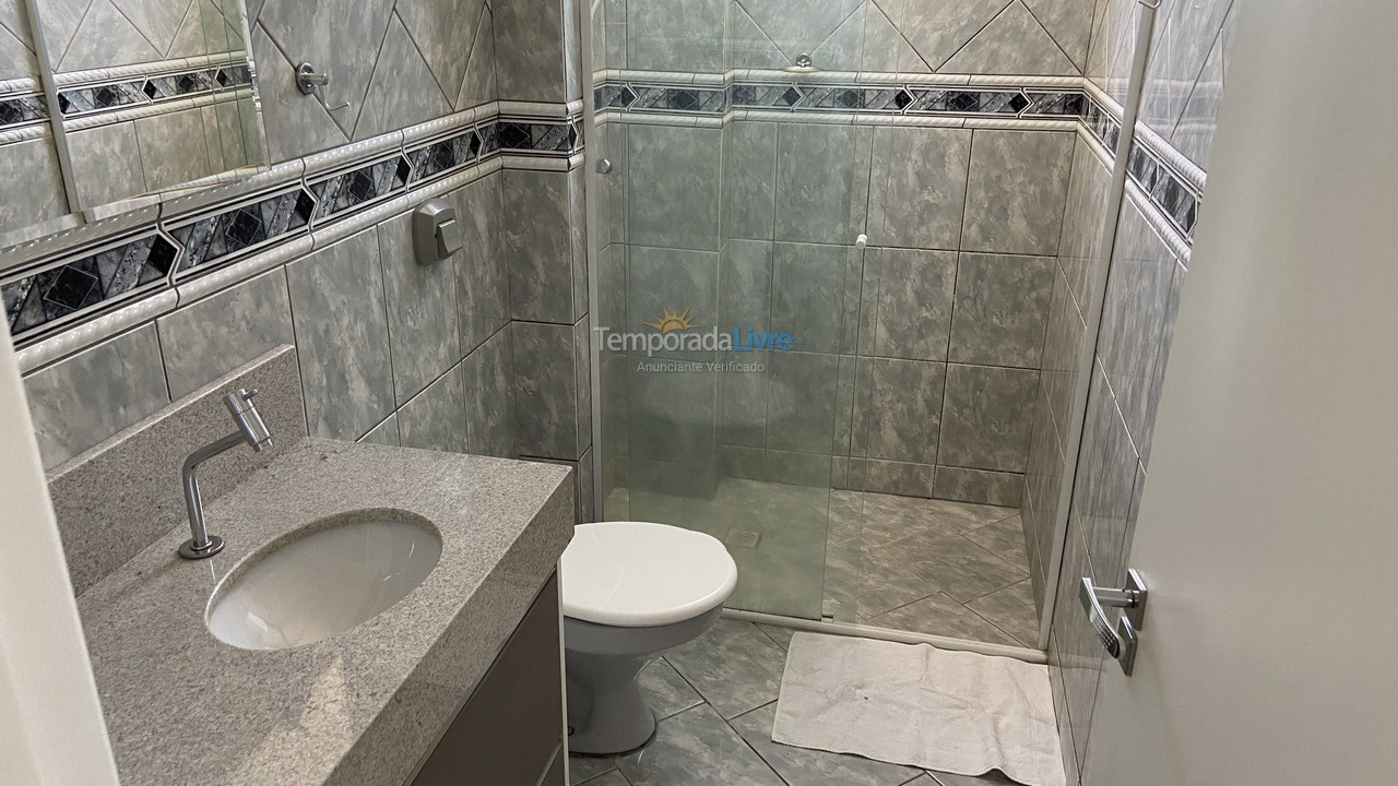 Apartamento para aluguel de temporada em Balneário Camboriú (Praia Central)