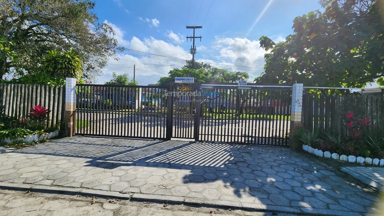 Casa para aluguel de temporada em Pontal do Paraná (Ipanema)