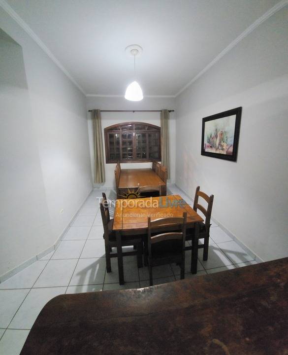 Casa para alquiler de vacaciones em Guarujá (Praia do Pernambuco)