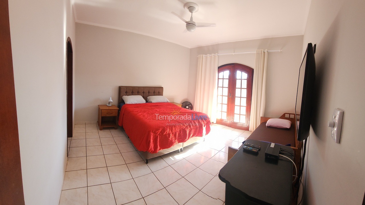 Casa para alquiler de vacaciones em Guarujá (Praia do Pernambuco)