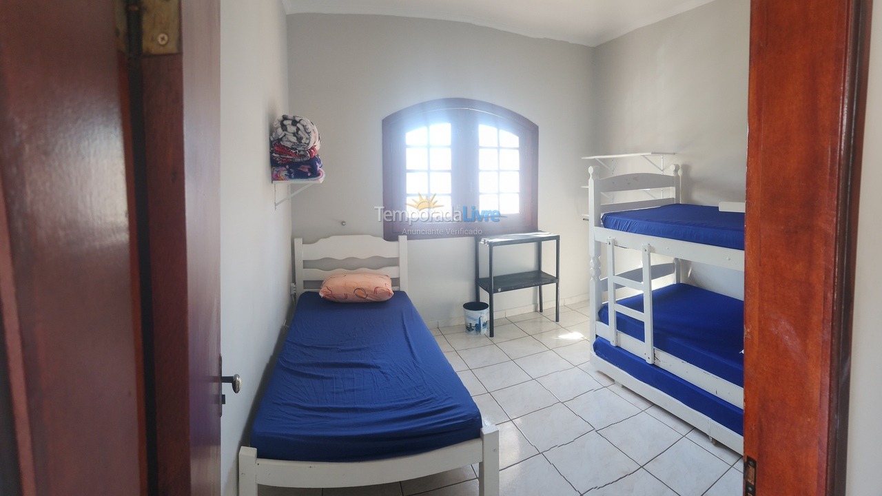 Casa para alquiler de vacaciones em Guarujá (Praia do Pernambuco)