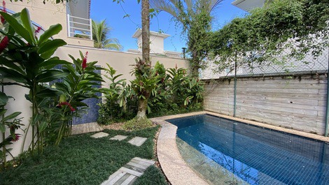 LUXUOSA CASA DE PRAIA DISPONÍVEL PARA RÉVEILLON E MENSAL