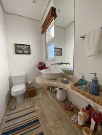 LUXUOSA CASA DE PRAIA DISPONÍVEL PARA RÉVEILLON E MENSAL