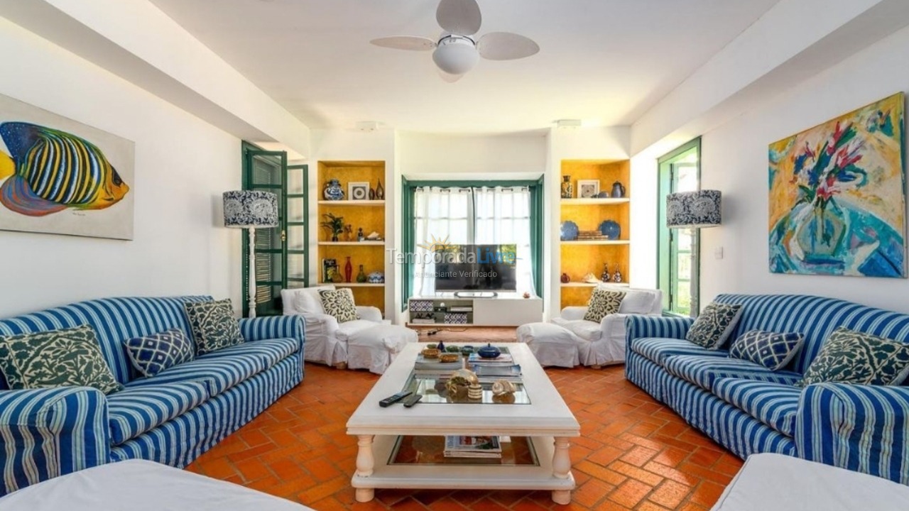 Casa para aluguel de temporada em São Sebastião (Praia da Baleia)