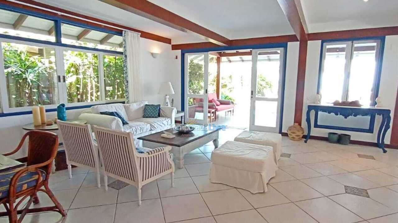 Casa para alquiler de vacaciones em São Sebastião (Camburi)