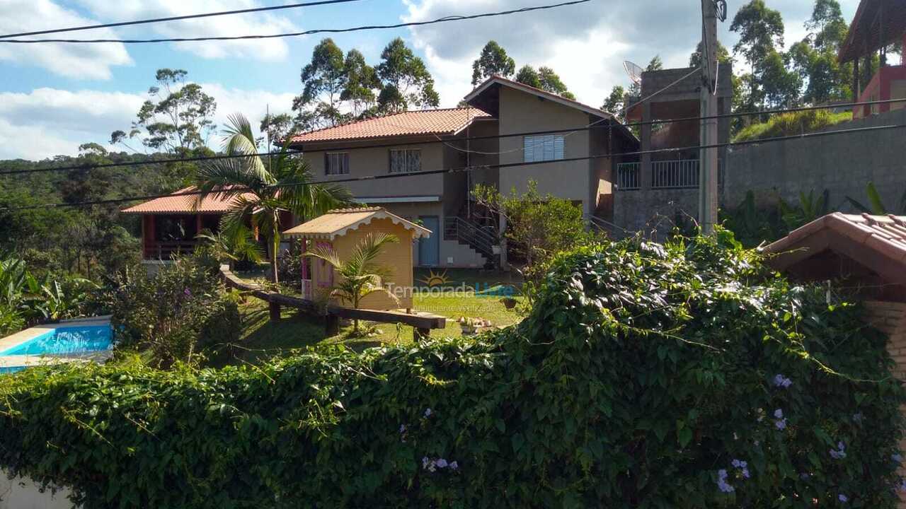 Ranch for vacation rental in Mairiporã (Pirucaia)