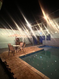 Casa con piscina a 800 metros de la playa