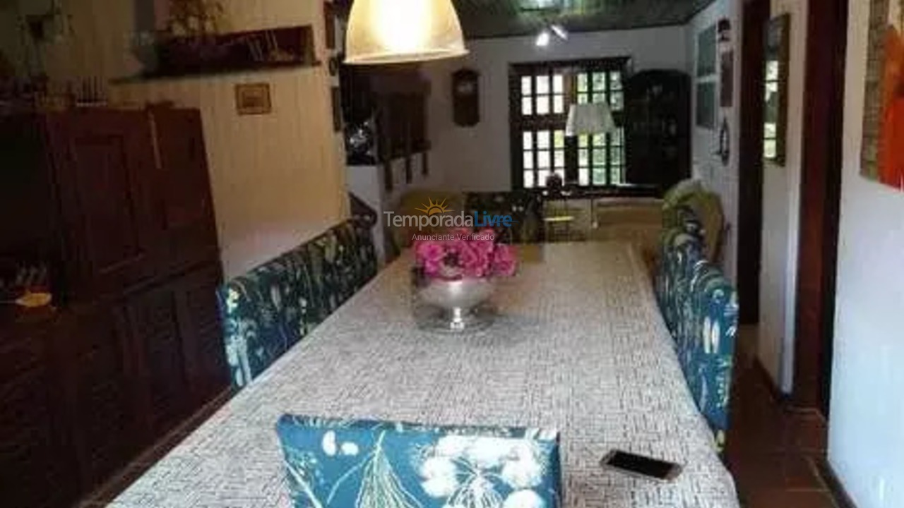 Casa para aluguel de temporada em São Sebastião (Guaecá)