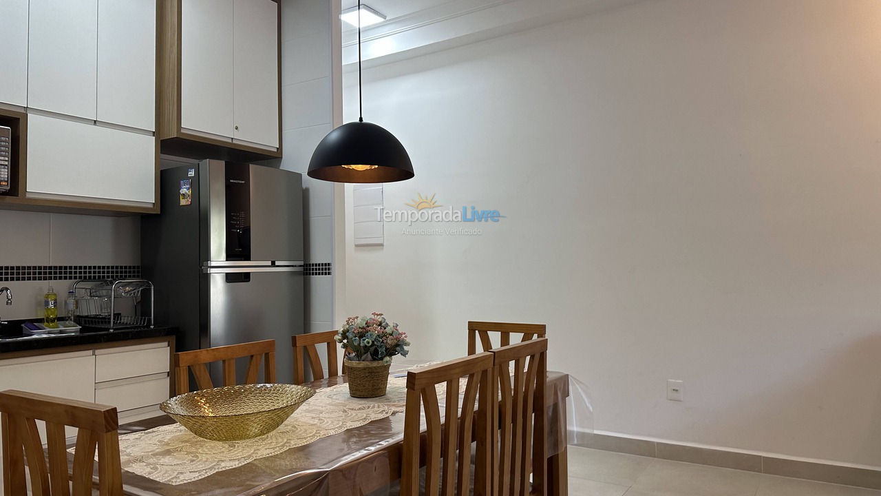 Apartamento para aluguel de temporada em Ubatuba (Toninhas)