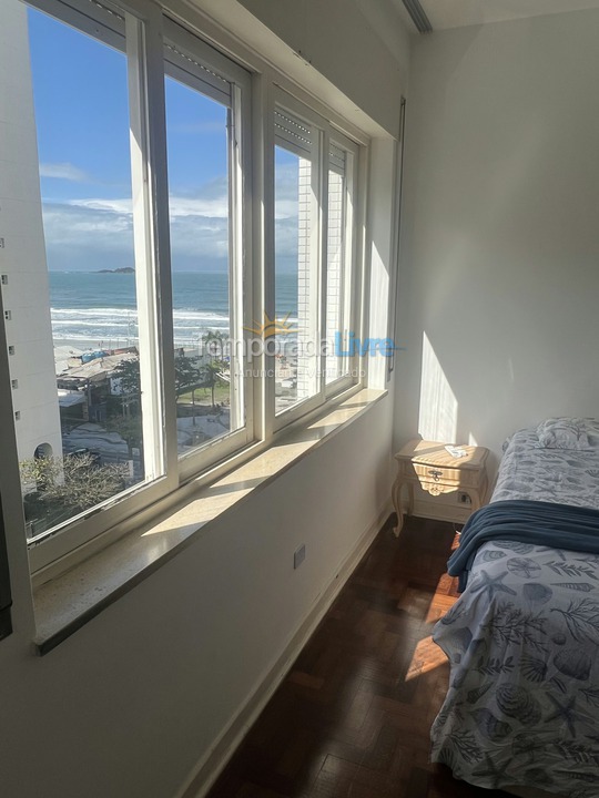 Apartment for vacation rental in Guarujá (Pitangueiras)