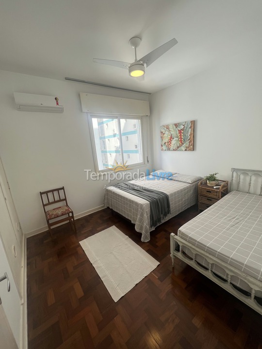 Apartment for vacation rental in Guarujá (Pitangueiras)