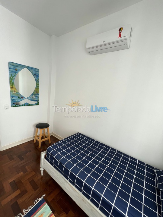 Apartment for vacation rental in Guarujá (Pitangueiras)