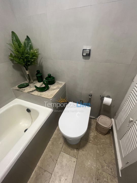 Apartment for vacation rental in Guarujá (Pitangueiras)