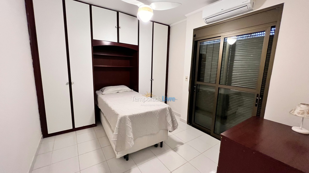 Apartment for vacation rental in Bertioga (Riviera de São Lourenço)