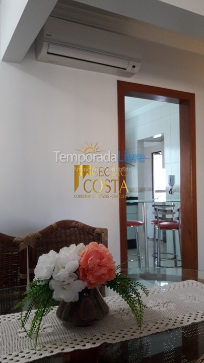 Apartamento para aluguel de temporada em Itapema (Meia Praia)