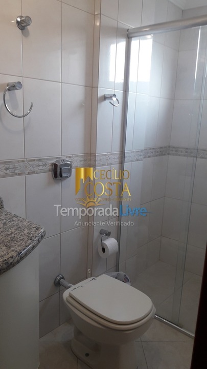 Apartamento para aluguel de temporada em Itapema (Meia Praia)