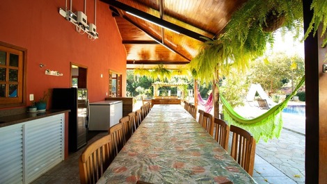 Chácara Santa Luzia Tietê - 7Súites/40P - Lounge/Piscina Climatiza