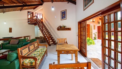 Chácara Santa Luzia Tietê - 7Súites/40P - Lounge/Piscina Climatiza