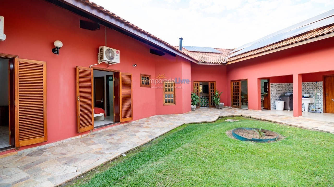 Chácara / sítio para aluguel de temporada em Tietê (Chácara água Santa)