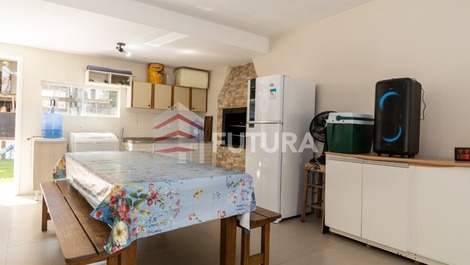 CASA CON PISCINA ALQUILER TEMPORADA TEMPORADA BOMBINHAS / SC (LC113F)