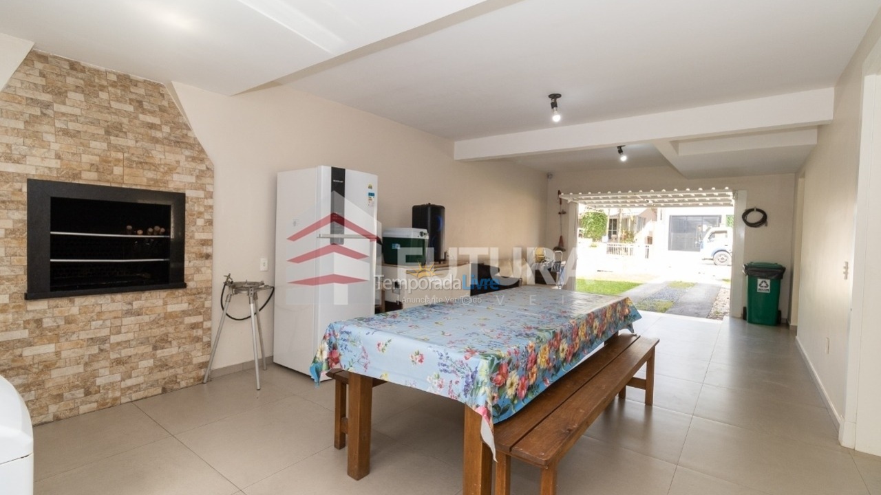 Casa para alquiler de vacaciones em Bombinhas (Mariscal)