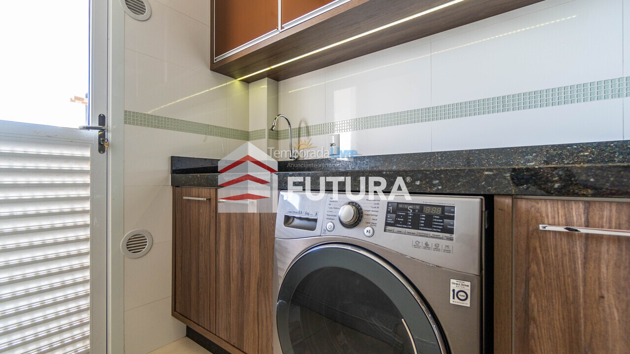 Apartment for vacation rental in Bombinhas (Mariscal)