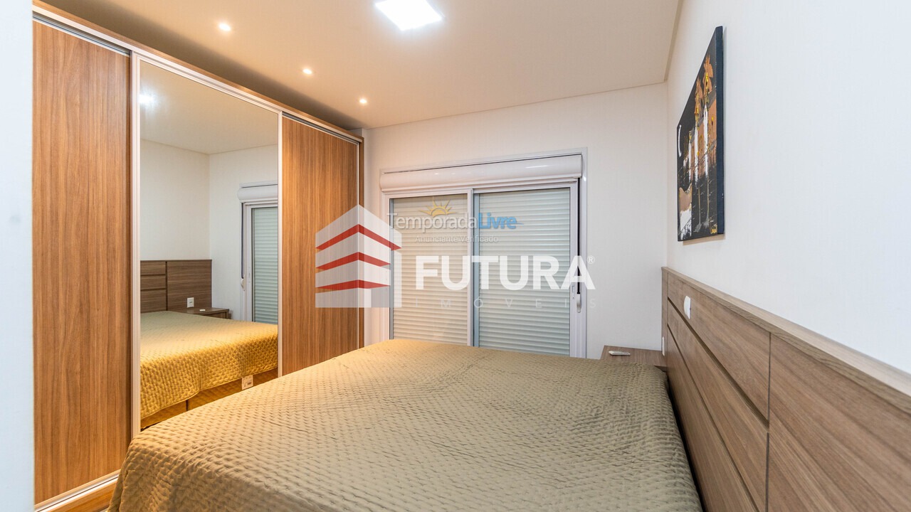 Apartment for vacation rental in Bombinhas (Mariscal)