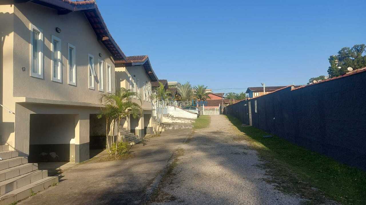 Casa para alquiler de vacaciones em Ubatuba (Maranduba)
