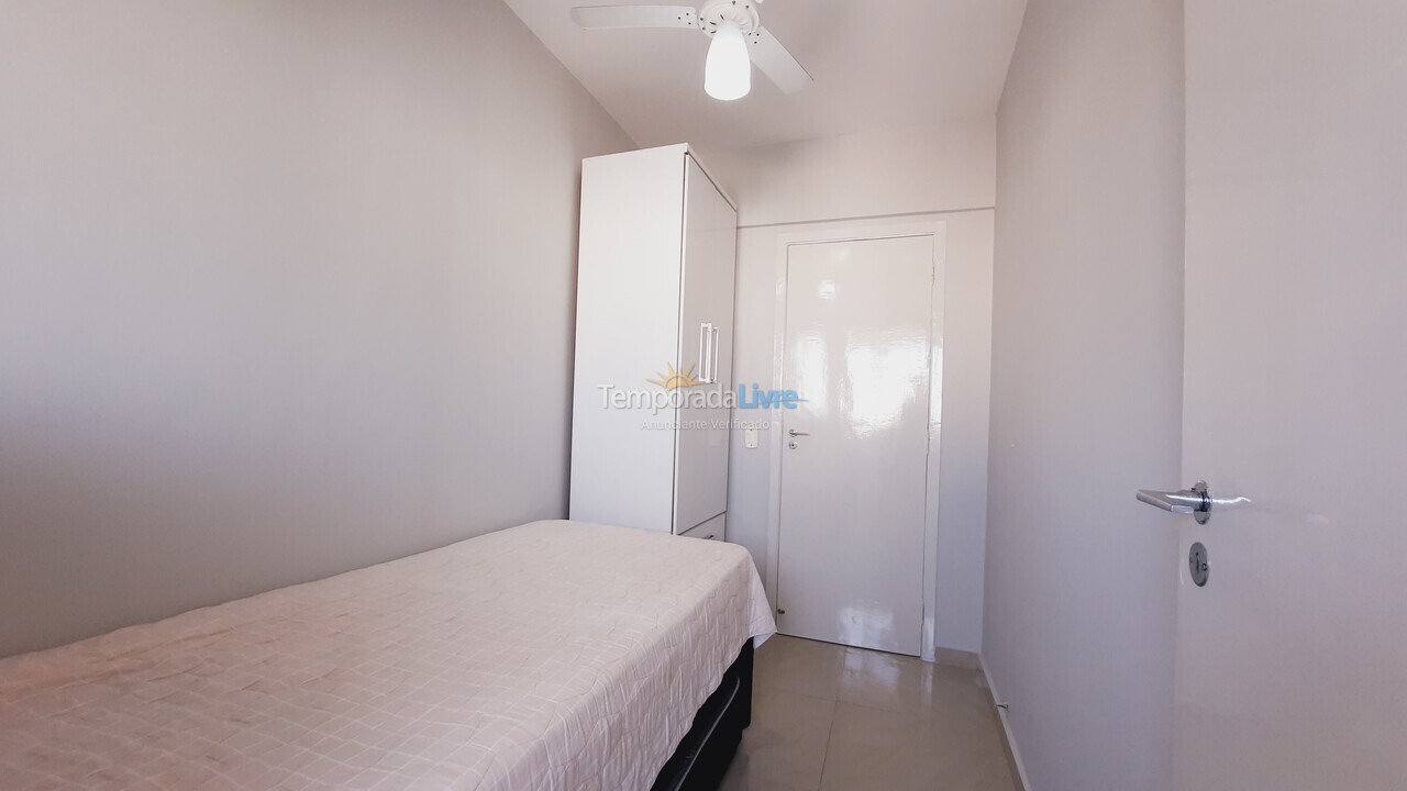 Apartment for vacation rental in Guarujá (Pitangueiras)