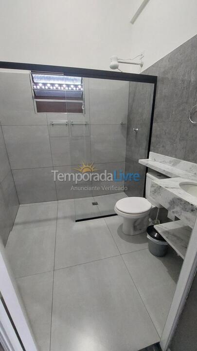 Casa para alquiler de vacaciones em Caraguatatuba (Massaguaçu)