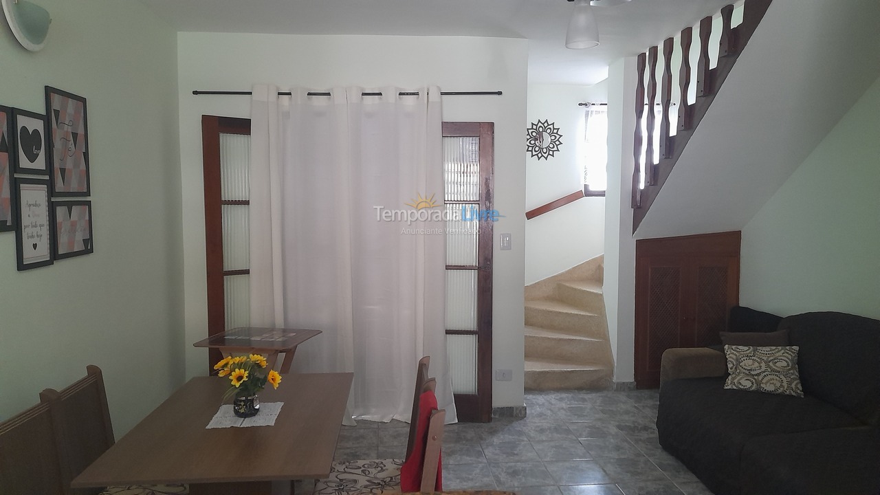 Casa para alquiler de vacaciones em Caraguatatuba (Martim de Sá)