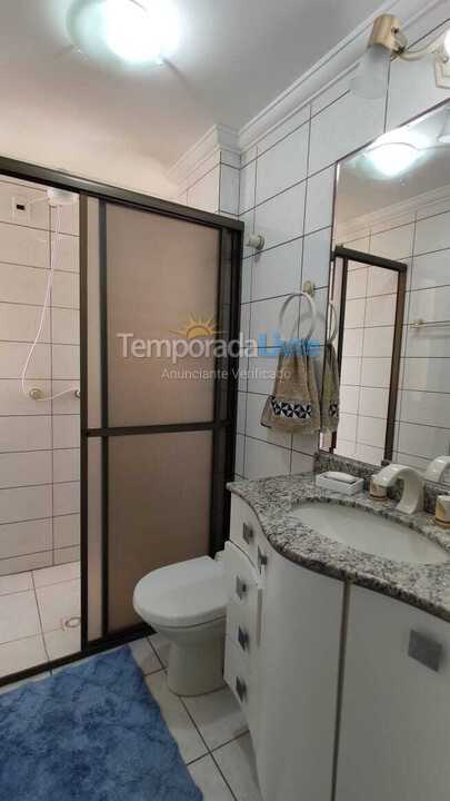 Apartment for vacation rental in Itapema (Centro)