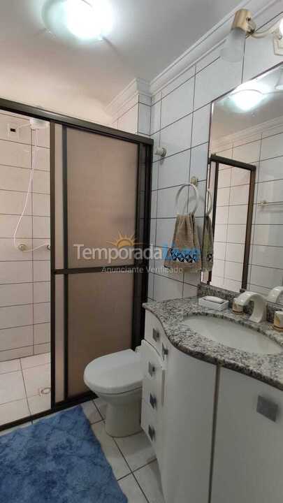 Apartment for vacation rental in Itapema (Centro)