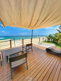 House in front of the sea walk in the sand Maresias