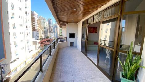 Apto. 2 suítes com ar condicionado, próximo ao Kock