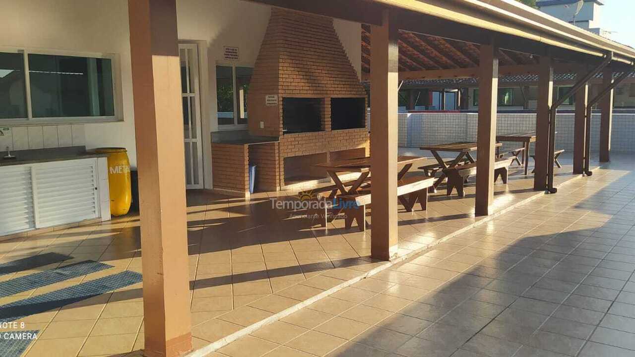 Apartamento para aluguel de temporada em Ubatuba (Praia Grande)
