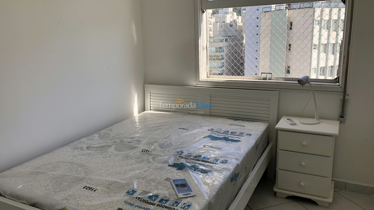 Apartamento para alquiler de vacaciones em Guarujá (Pitangueiras)