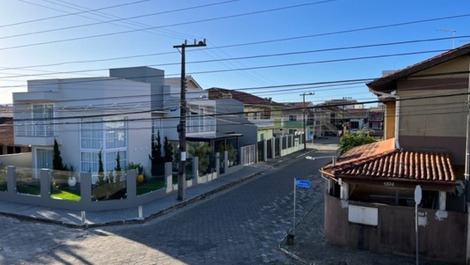 Excelente Casa para 18 personas con AC, WI-FI, cerca de la playa