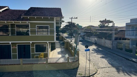 Excelente Casa para 18 personas con AC, WI-FI, cerca de la playa